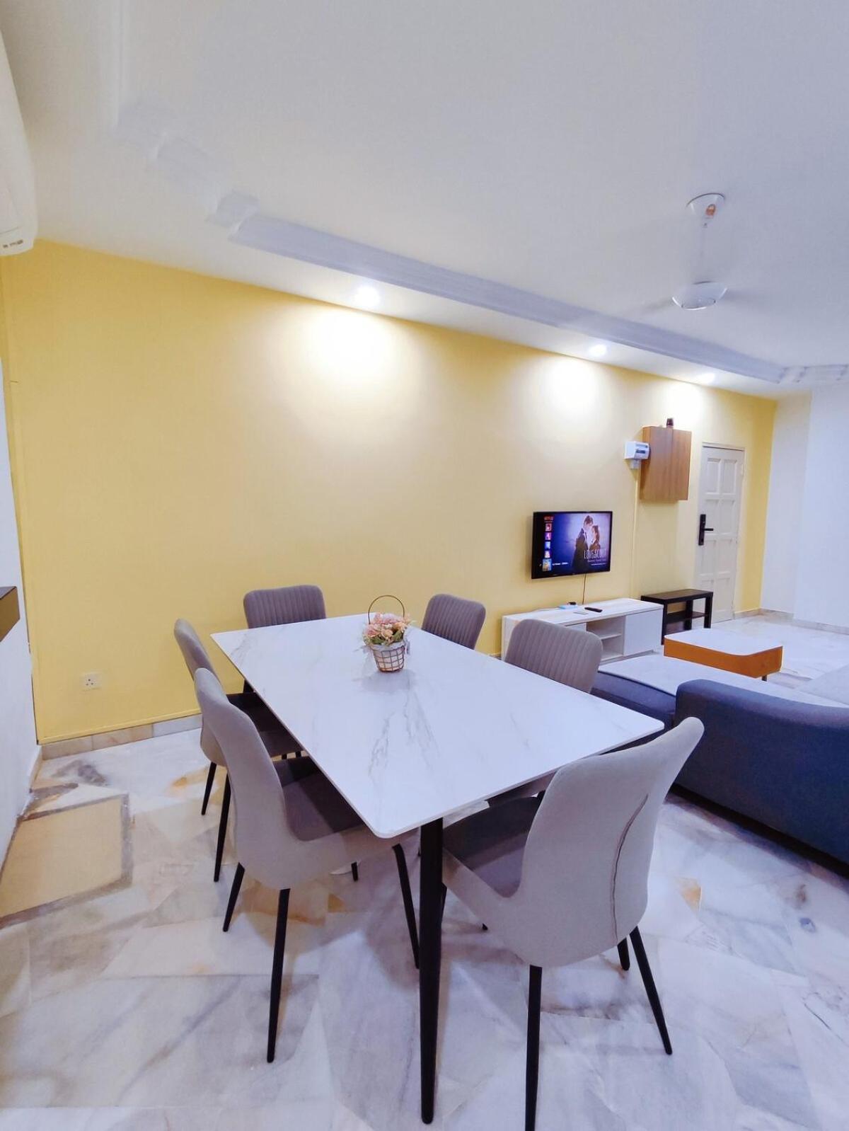 16pax Cozy At Cosway Pavilion Klcc Bukit Bintang Apartment *